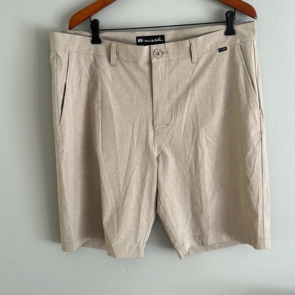 Travis Mathew Men’s Beck Flat Front Chino Hybrid Shorts Size 38 New with tags - Picture 4 of 10
